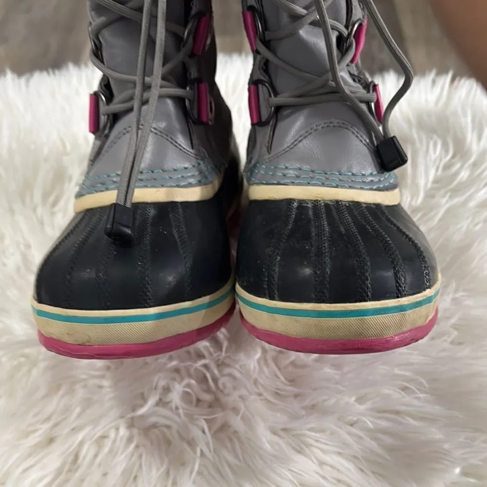 Sorel stay warm